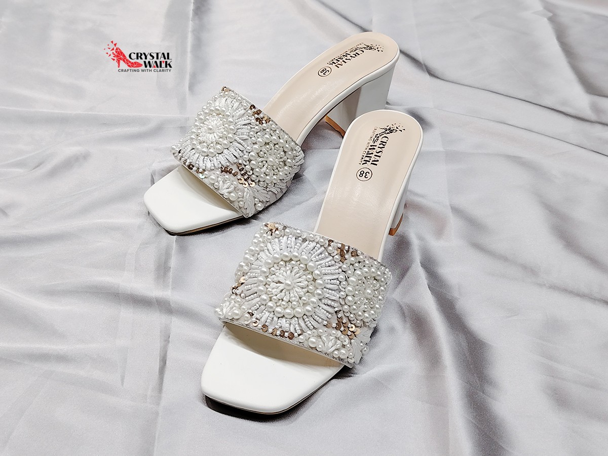 LUNA HEEL